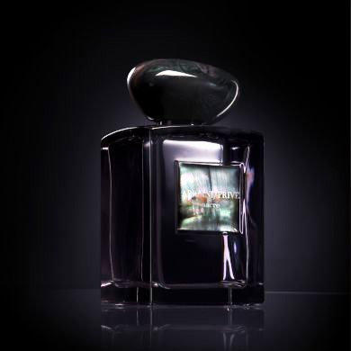 Giorgio Armani   Prive La Femme Nacre 